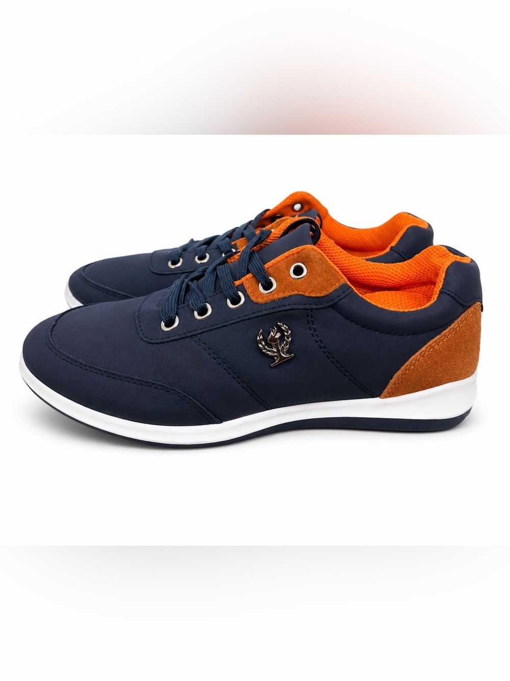 Fashion Women’s Sneakers sz 9 Sueded NEW # box 805